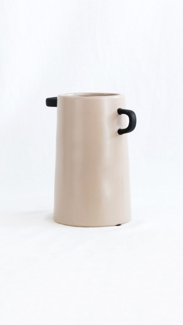 Eared vase irish cream - Image 4