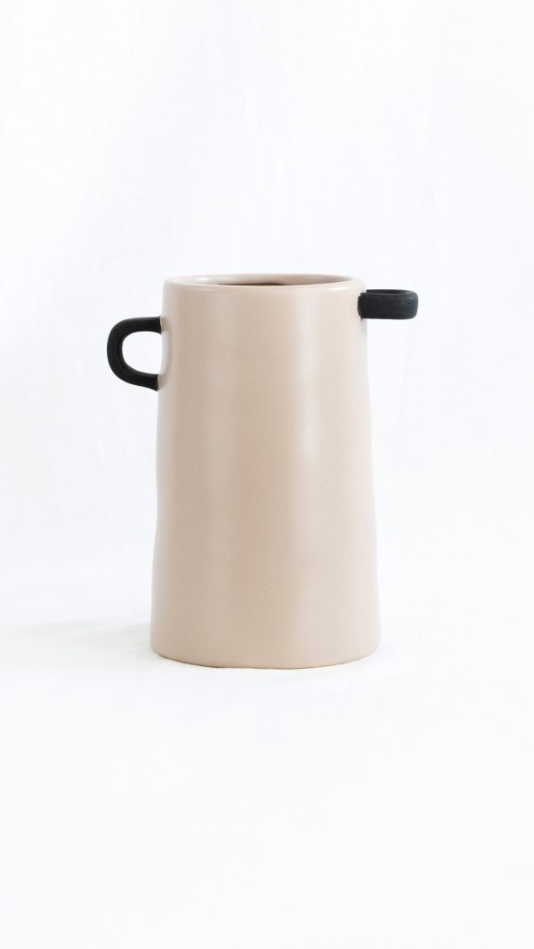 Eared vase irish cream - Image 2