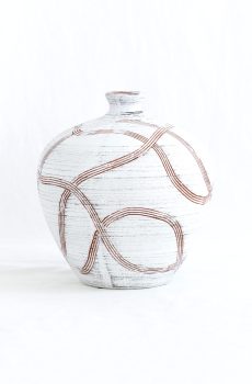 Round global vase white