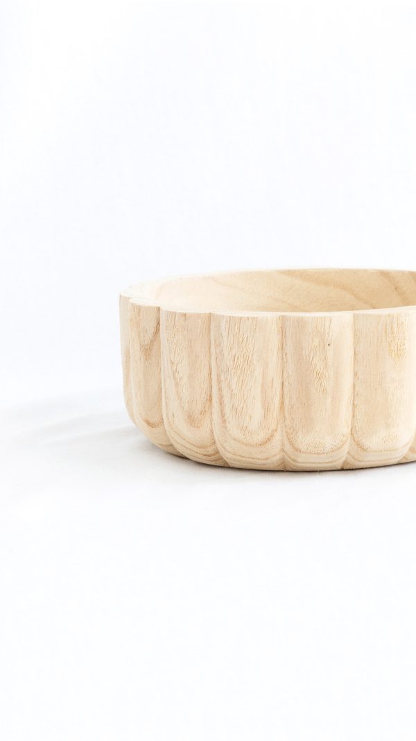 Scalloped bowl natural - Image 4